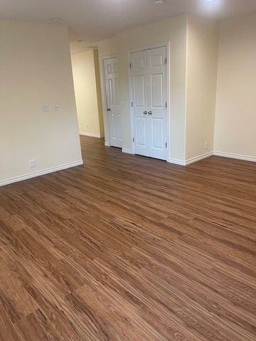1100 Magnolia Street C, Brownwood, TX 76801
