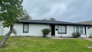 6409 Aspenwood Dr, Corpus Christi, TX 78412