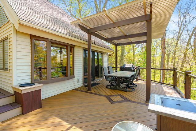 11003 South Drive, Plainwell, MI 49080