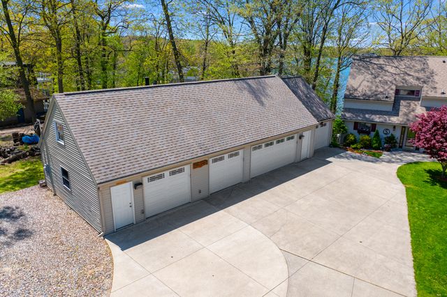 11003 South Drive, Plainwell, MI 49080