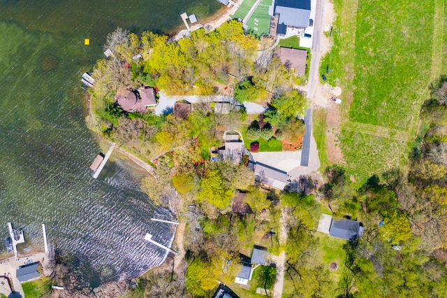 11003 South Drive, Plainwell, MI 49080