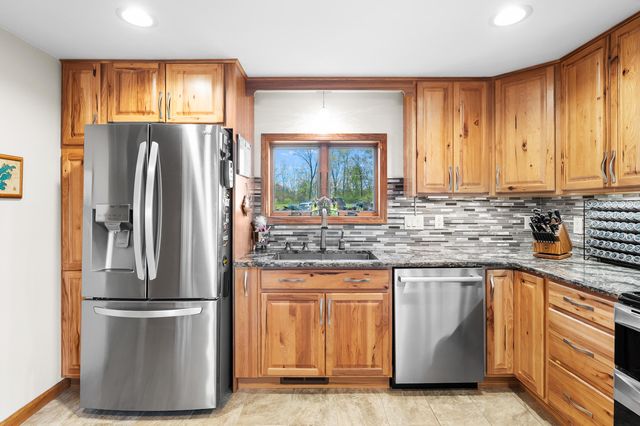 11003 South Drive, Plainwell, MI 49080