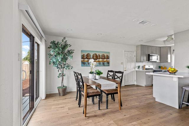 1171 School St, Folsom, CA 95630