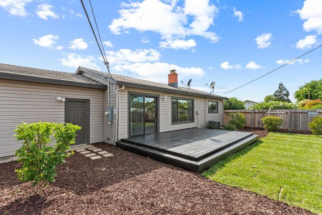 1171 School St, Folsom, CA 95630