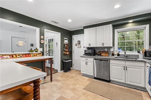 2859 Concord Drive, Decatur, GA 30033