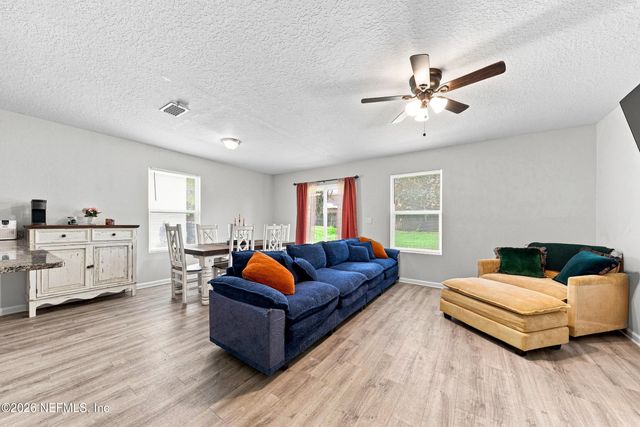 8339 WOODS Avenue, Jacksonville, FL 32216