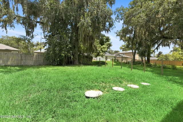 8339 WOODS Avenue, Jacksonville, FL 32216