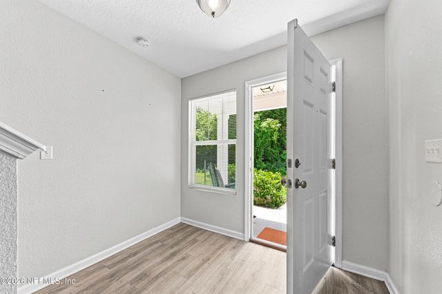 8339 WOODS Avenue, Jacksonville, FL 32216