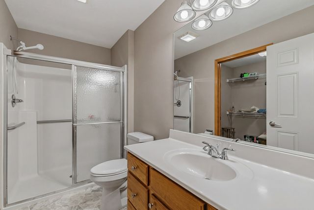 6 NORTHWEST Crossing 6, Davenport, IA 52806