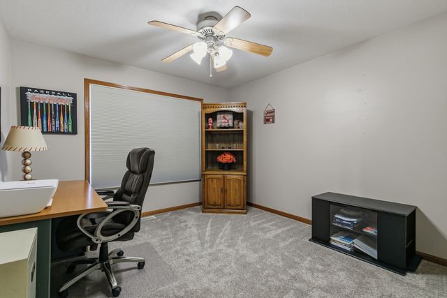 6 NORTHWEST Crossing 6, Davenport, IA 52806