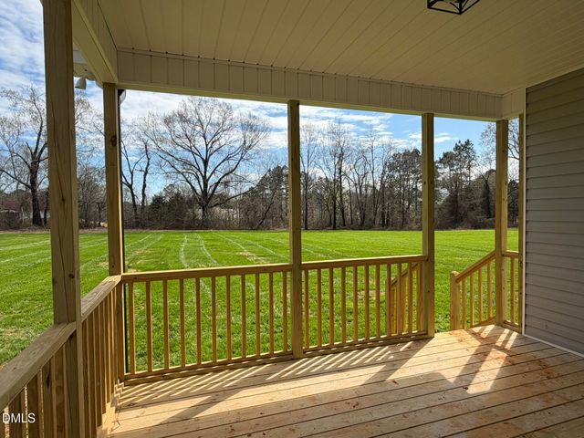 86 Hot Springs Way, Benson, NC 27504