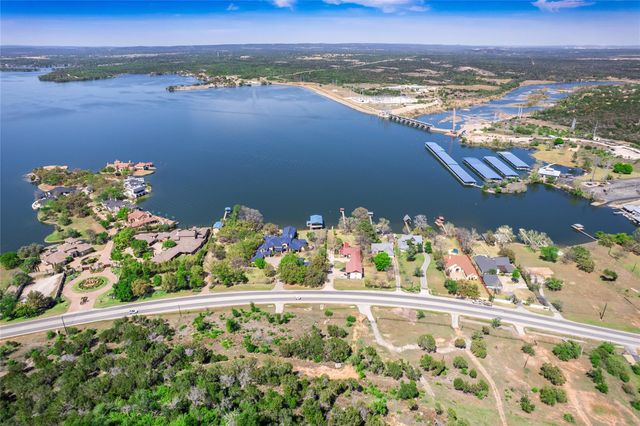 506 Knights ROW, Cottonwood Shores, TX 78657