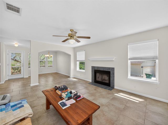 506 Knights ROW, Cottonwood Shores, TX 78657