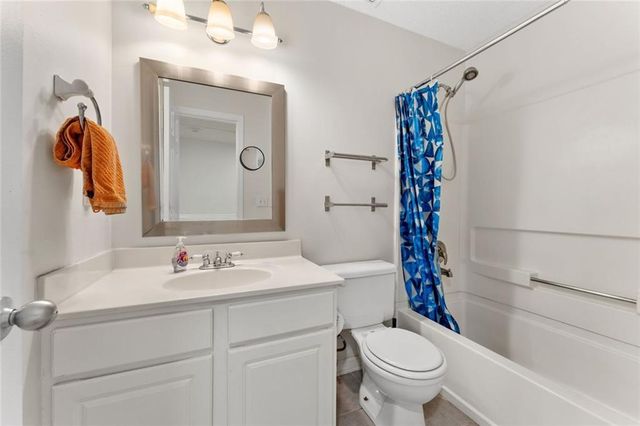 1215 Whitestone Ridge, Alpharetta, GA 30005