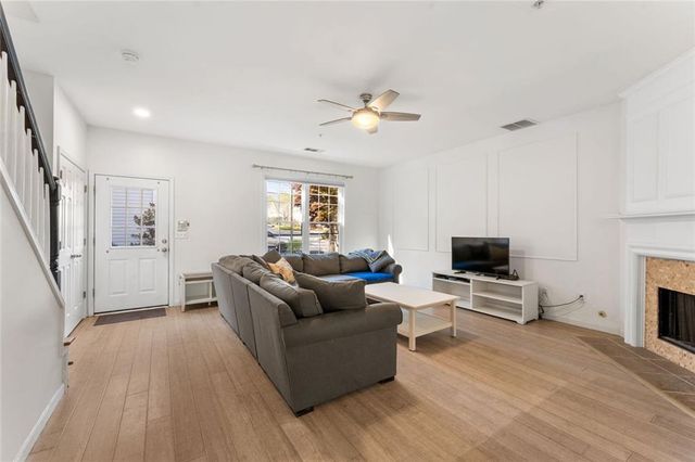 1215 Whitestone Ridge, Alpharetta, GA 30005