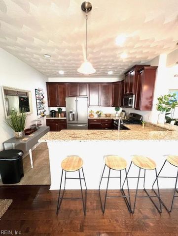 5616 Memorial DR, Virginia Beach, VA 23455