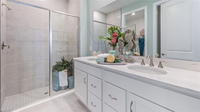 8316 Bridgewater DR, North Fort Myers, FL 33917