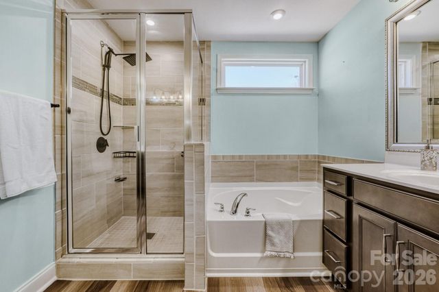 1318 Poppy Way, Matthews, NC 28104