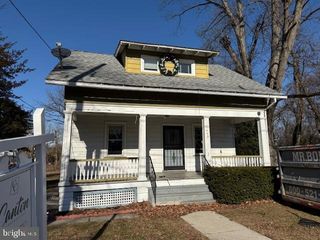 420 PARK BLVD, Moorestown, NJ 08057