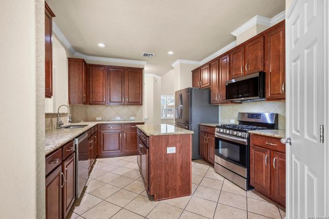 6259 OZONA ML, San Antonio, TX 78253