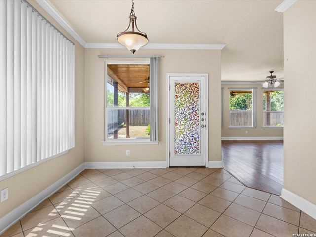 6259 OZONA ML, San Antonio, TX 78253