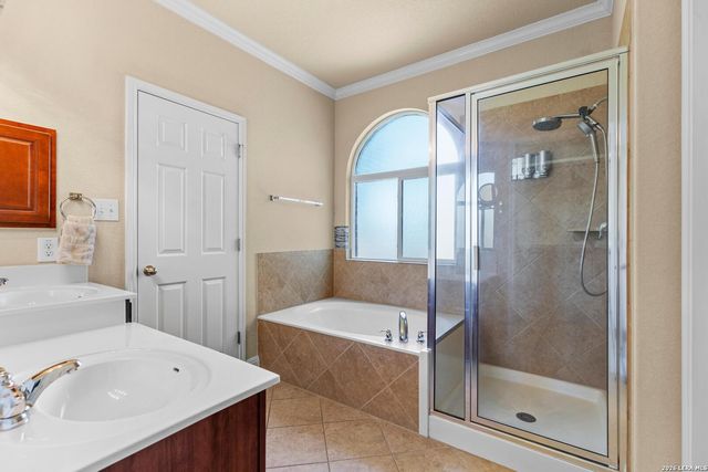 6259 OZONA ML, San Antonio, TX 78253
