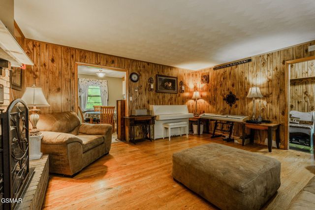 346 Huskey Drive, Seymour, TN 37865