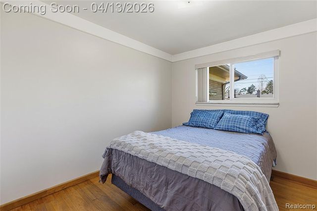 31541 Carion Drive, Warren, MI 48092