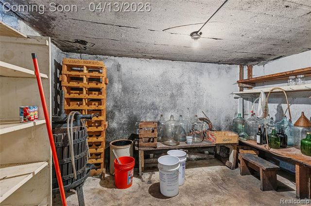 31541 Carion Drive, Warren, MI 48092