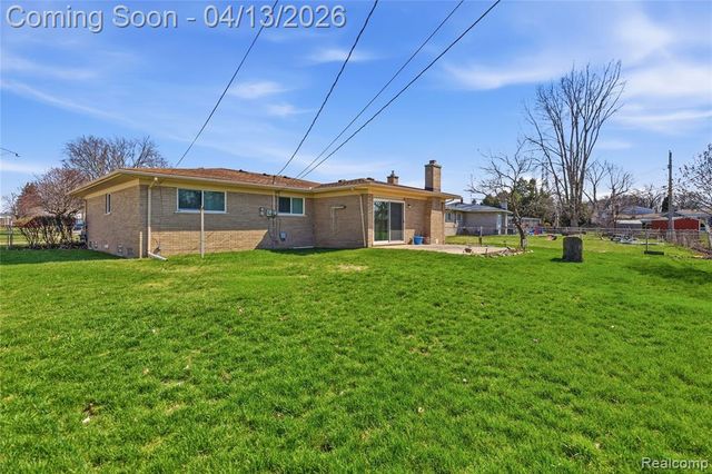 31541 Carion Drive, Warren, MI 48092