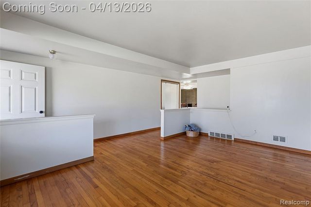 31541 Carion Drive, Warren, MI 48092