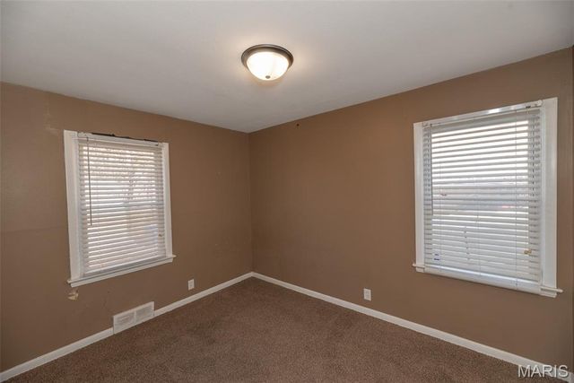 45 La Venta Drive, Florissant, MO 63031