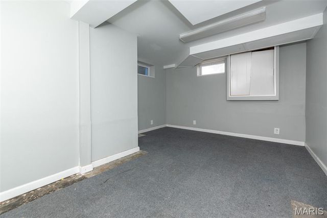 45 La Venta Drive, Florissant, MO 63031