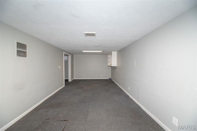 45 La Venta Drive, Florissant, MO 63031