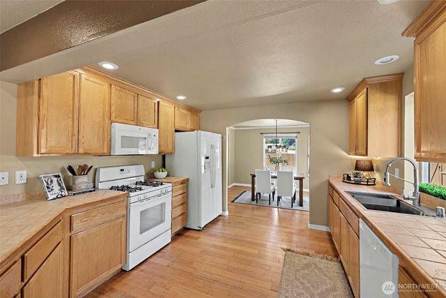 12105 118th Street E, Puyallup, WA 98374