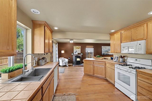 12105 118th Street E, Puyallup, WA 98374