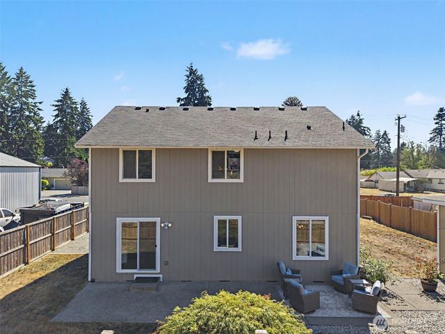 12105 118th Street E, Puyallup, WA 98374