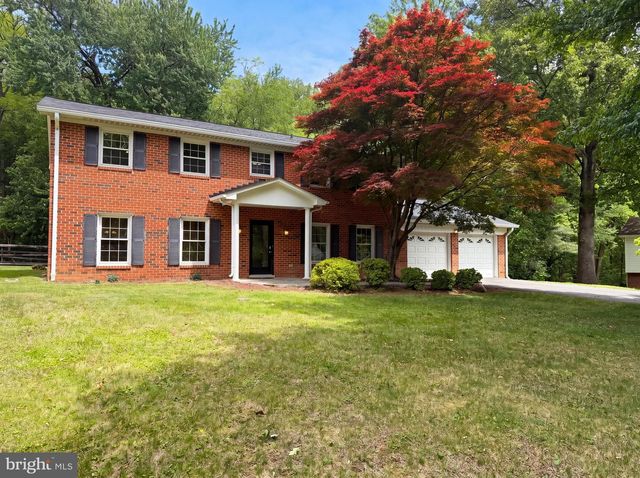 3211 FOX MILL RD, Oakton, VA 22124