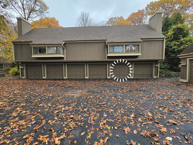 876 Heritage Village A, Southbury, CT 06488