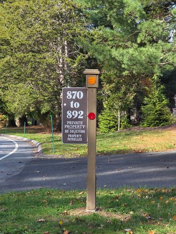 876 Heritage Village A, Southbury, CT 06488