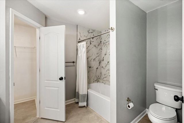 2283 Harlan Avenue, Fort Walton Beach, FL 32547