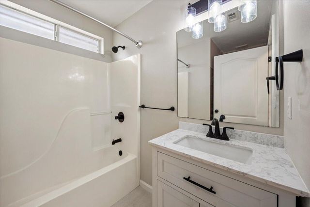 2283 Harlan Avenue, Fort Walton Beach, FL 32547