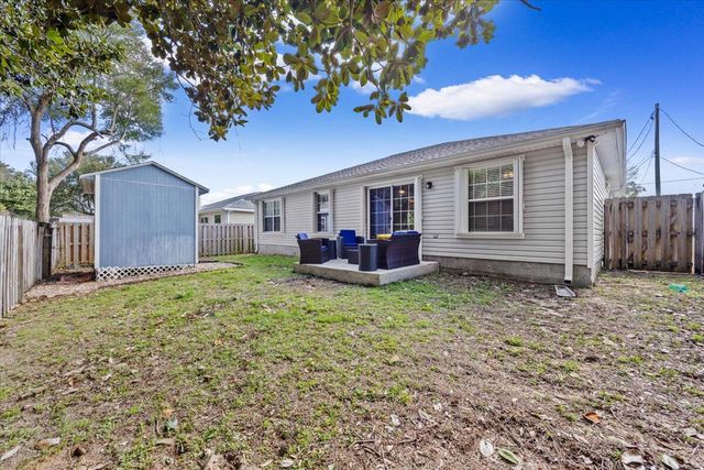 2283 Harlan Avenue, Fort Walton Beach, FL 32547