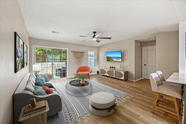 2283 Harlan Avenue, Fort Walton Beach, FL 32547