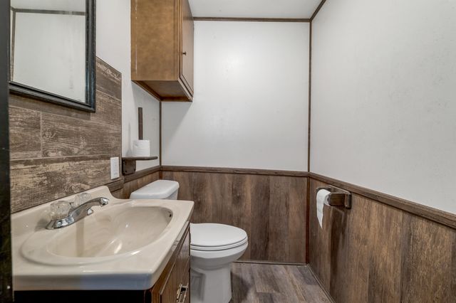 106 Main Street, Colebrook, NH 03576