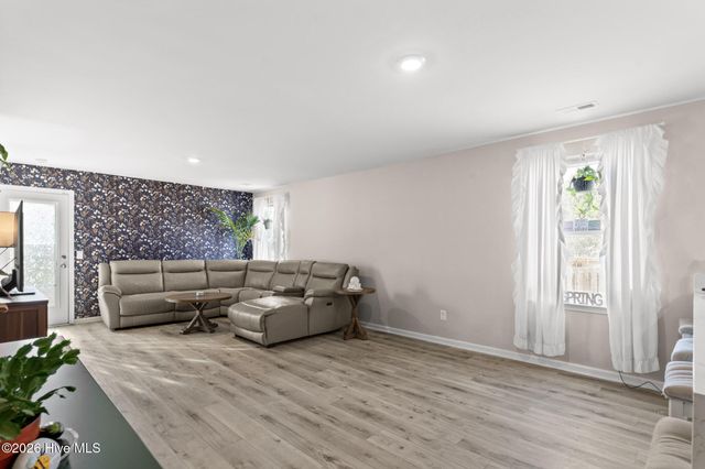 1550 King Lucius Way SE, Bolivia, NC 28422