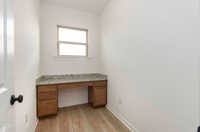 300 Wakely Court, Lafayette, LA 70506