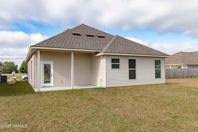 300 Wakely Court, Lafayette, LA 70506