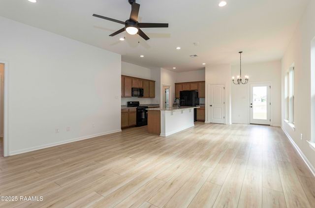 300 Wakely Court, Lafayette, LA 70506