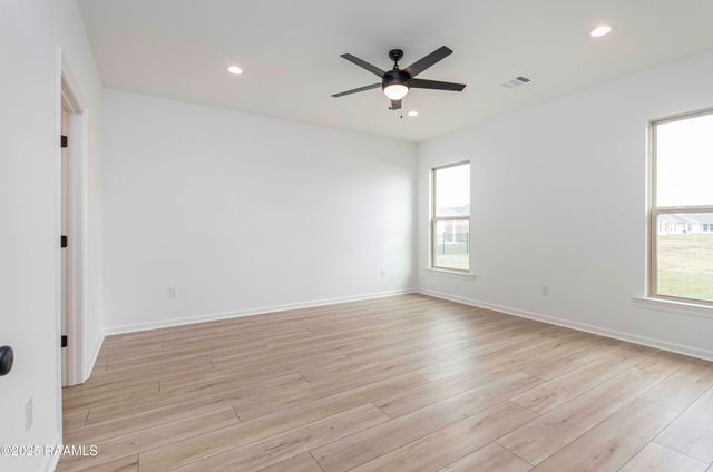 300 Wakely Court, Lafayette, LA 70506